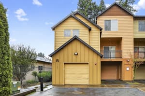 Exterior with manicured lawns, walkways at Glisan Townhomes, 17218-17298 NE Glisan St, Gresham, Oregon 97230